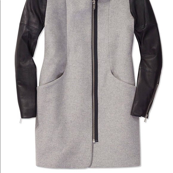 Aritzia Cocoon Coat Leather and Wool - Picture 4 of 9